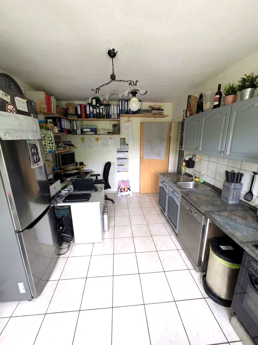 After: clean apartment kitchen